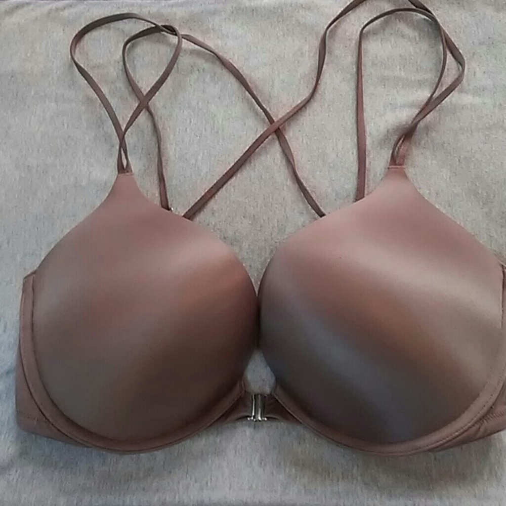 VS BombShell
